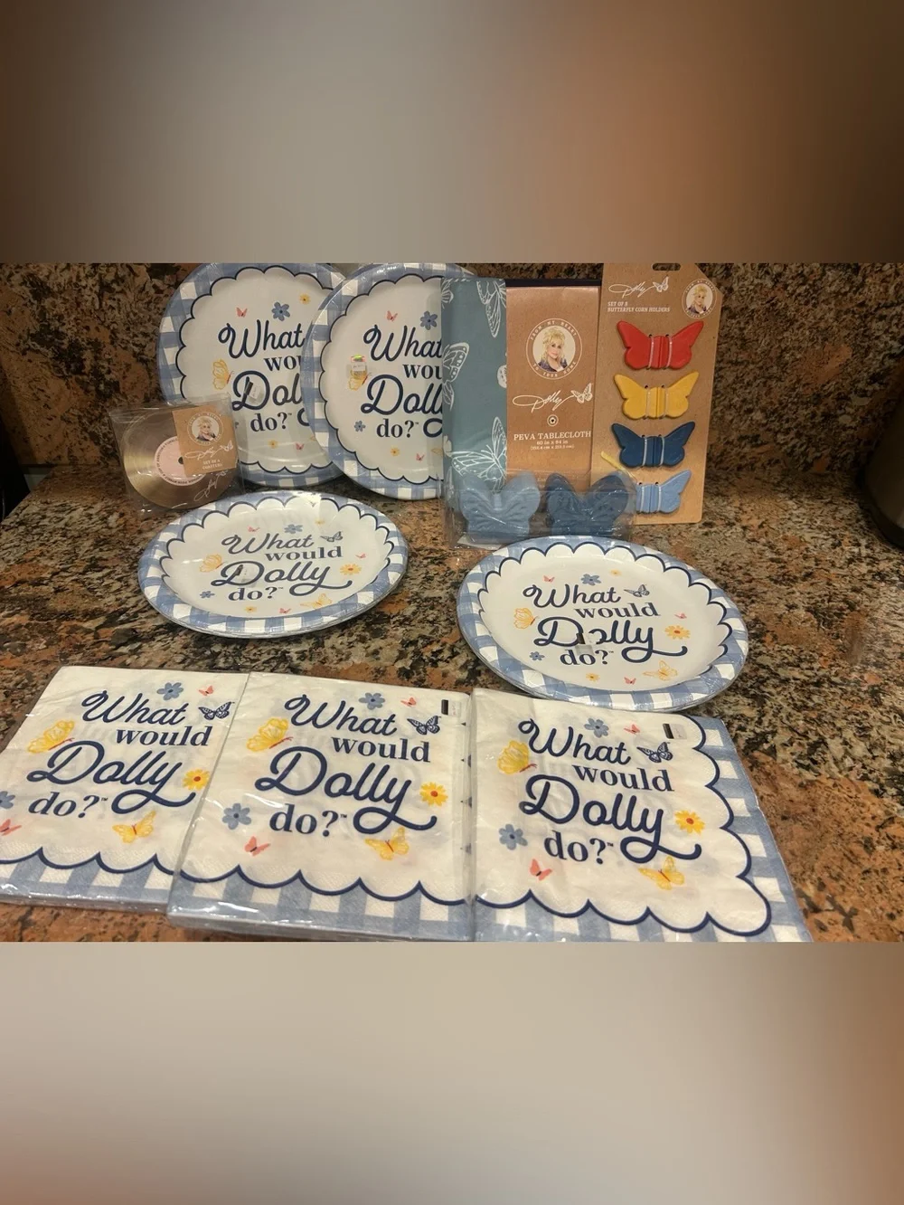 Dolly Parton Deluxe Party/Picnic Package. What Would Dolly Do, New In Package.
